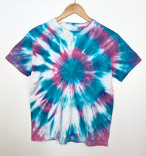 Load image into Gallery viewer, Women’s Tie-Dye T-shirt (S)