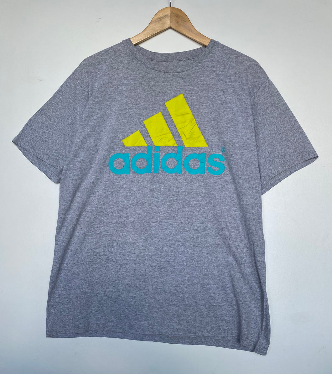 Adidas t-shirt (L)