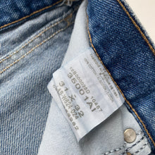 Load image into Gallery viewer, Wrangler Jeans W31 L32