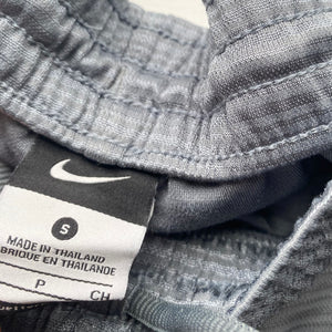 Nike Basketball Shorts (S)