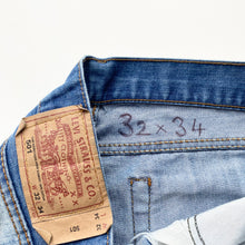 Load image into Gallery viewer, Levi’s 501 W32 L34