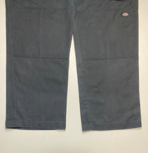 Load image into Gallery viewer, Dickies W38 L30