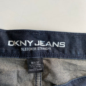 DKNY Jeans W38 L32