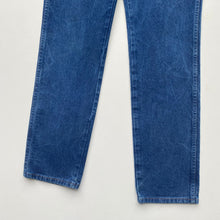 Load image into Gallery viewer, Wrangler Jeans W31 W32
