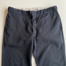 Load image into Gallery viewer, Dickies 874 W40 L31