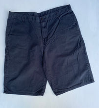 Load image into Gallery viewer, Dickies Shorts W38