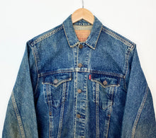 Load image into Gallery viewer, Levi’s denim jacket (S)