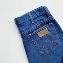 Load image into Gallery viewer, Wrangler Jeans W32 L30
