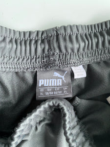 Puma track pants (XL)