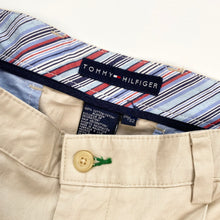 Load image into Gallery viewer, Tommy Hilfiger Trousers W36 L32