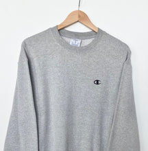 Load image into Gallery viewer, Champion Sweatshirt (M)
