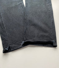Load image into Gallery viewer, Levi’s 501 W38 L30