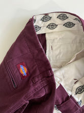 Load image into Gallery viewer, Dickies W30 L32