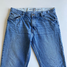 Load image into Gallery viewer, Tommy Hilfiger Jeans W36 L30