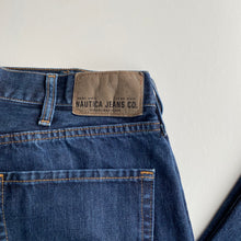Load image into Gallery viewer, Nautica Jeans W38 L30