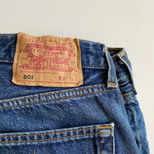 Load image into Gallery viewer, Levi’s 501 W29 L33