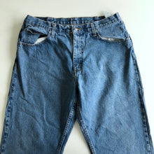 Load image into Gallery viewer, Wrangler Jeans W36 L32