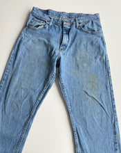 Load image into Gallery viewer, Wrangler Jeans W32 L30