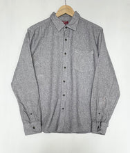 Load image into Gallery viewer, Flannel shirt (L)