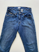 Load image into Gallery viewer, Calvin Klein Jeans W32 L28