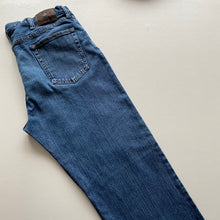 Load image into Gallery viewer, Wrangler Jeans W38 L29