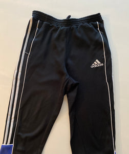 Adidas joggers (M)
