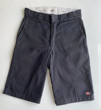 Load image into Gallery viewer, Dickies Shorts W30