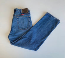 Load image into Gallery viewer, Wrangler Jeans W36 L30