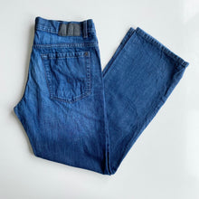 Load image into Gallery viewer, Calvin Klein Jeans W32 L31