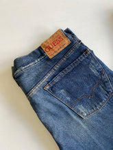 Load image into Gallery viewer, Guess Jeans W34 L32