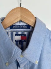 Load image into Gallery viewer, Tommy Hilfiger shirt Blue (L)