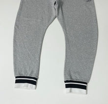 Load image into Gallery viewer, Reebok joggers (M)