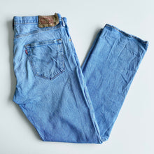 Load image into Gallery viewer, Levi’s 501 W36 L32