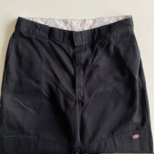 Load image into Gallery viewer, Dickies W38 L30