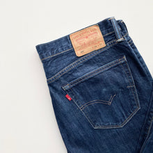Load image into Gallery viewer, Levi’s 505 W36 L32