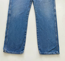 Load image into Gallery viewer, Wrangler Jeans W36 L32