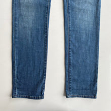 Load image into Gallery viewer, Levi’s Jeans W29 L32