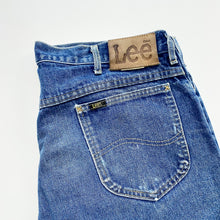 Load image into Gallery viewer, 90s Lee Jeans W36 L32
