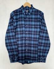 Load image into Gallery viewer, Flannel shirt (XL)