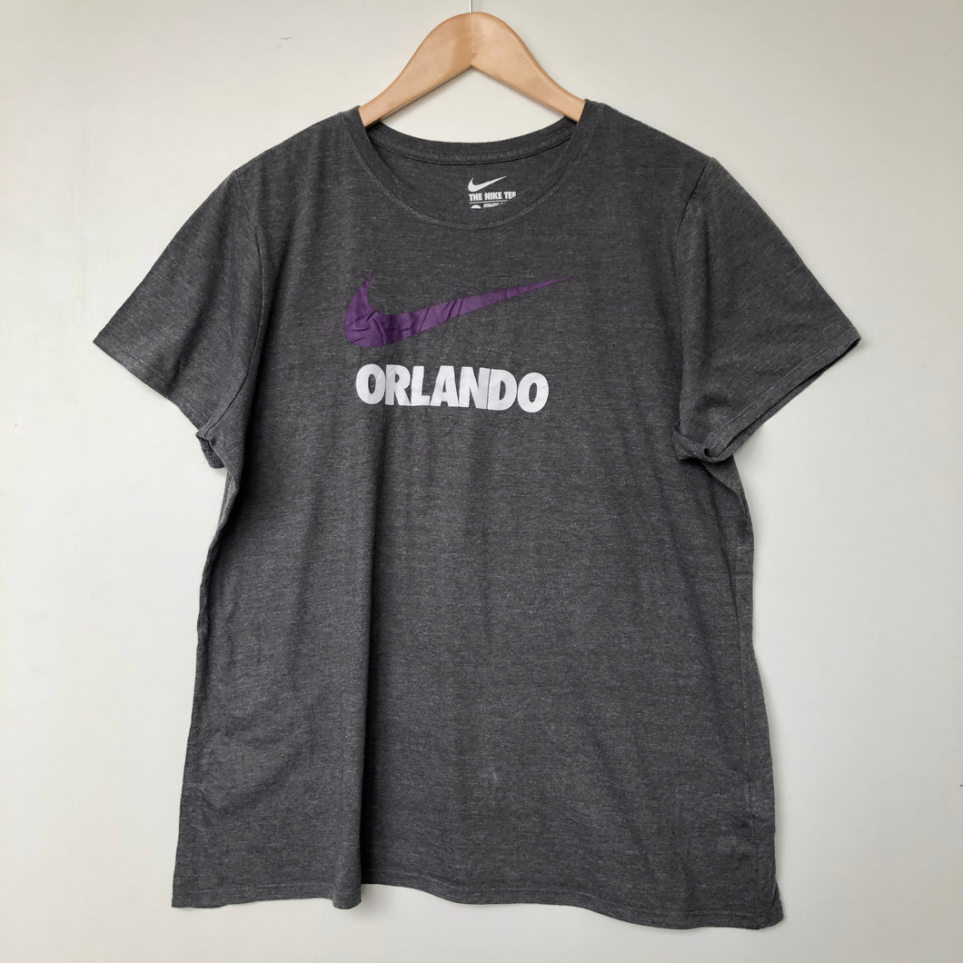 Nike t-shirt (L)